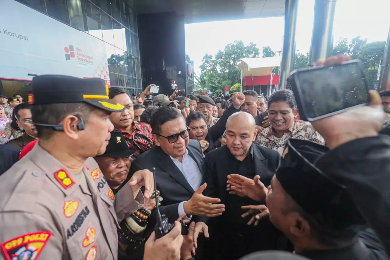 Hasto Kristiyanto Tidak...