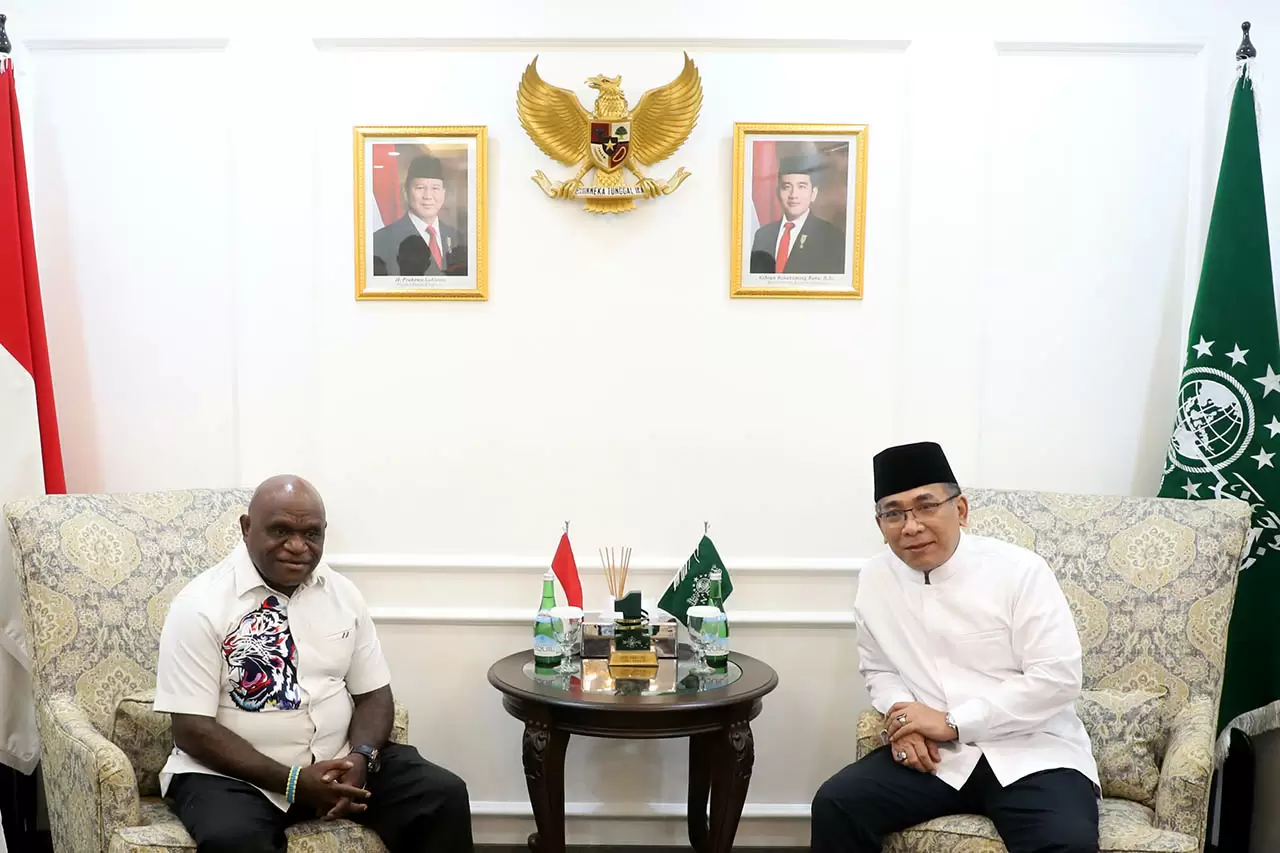 Menteri HAM dan Ketum...