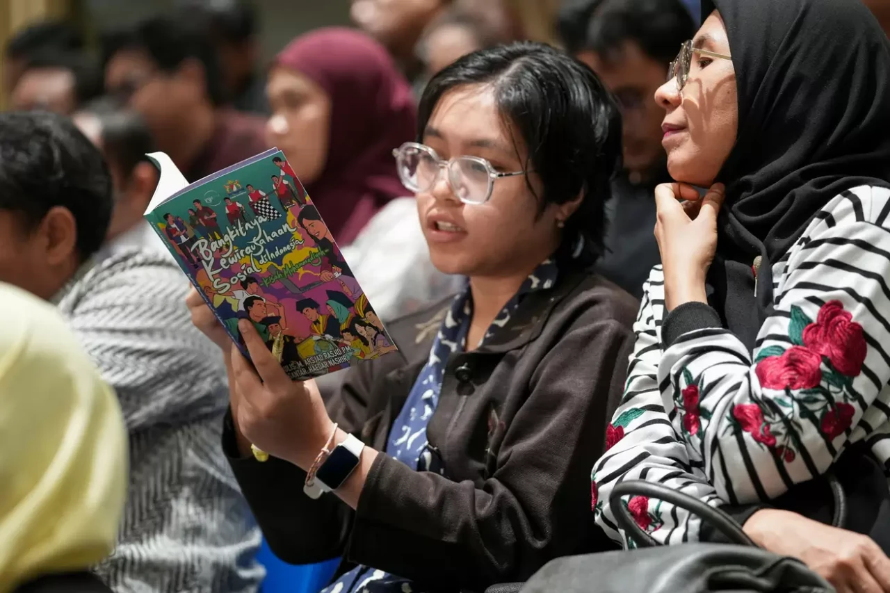 Arsjad Rasjid Puji Langkah...