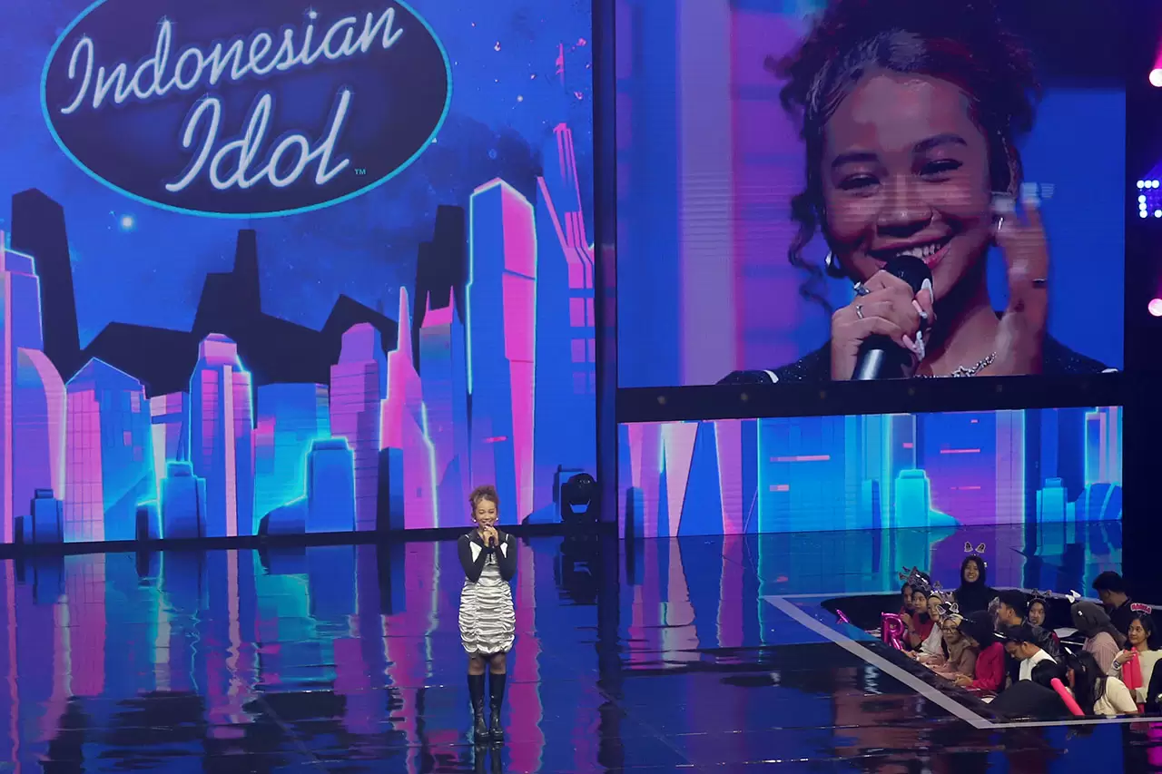Angie Carvalho Panen...