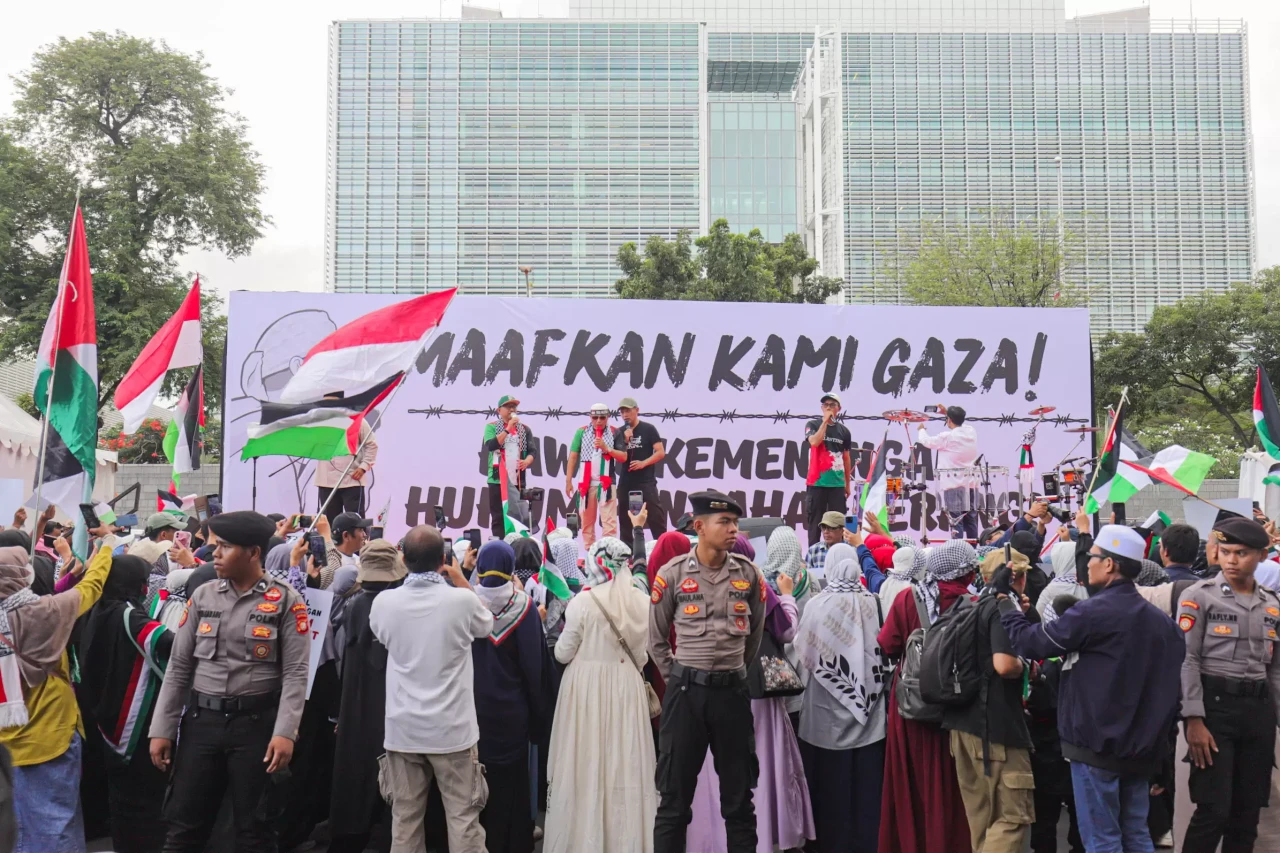Aliansi Rakyat Indonesia...
