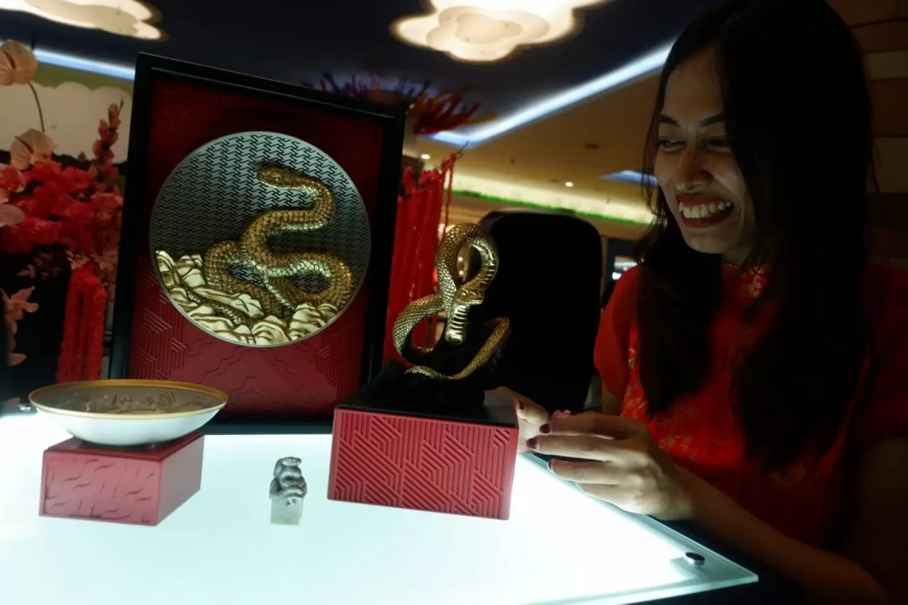 Royal Selangor Luncurkan...