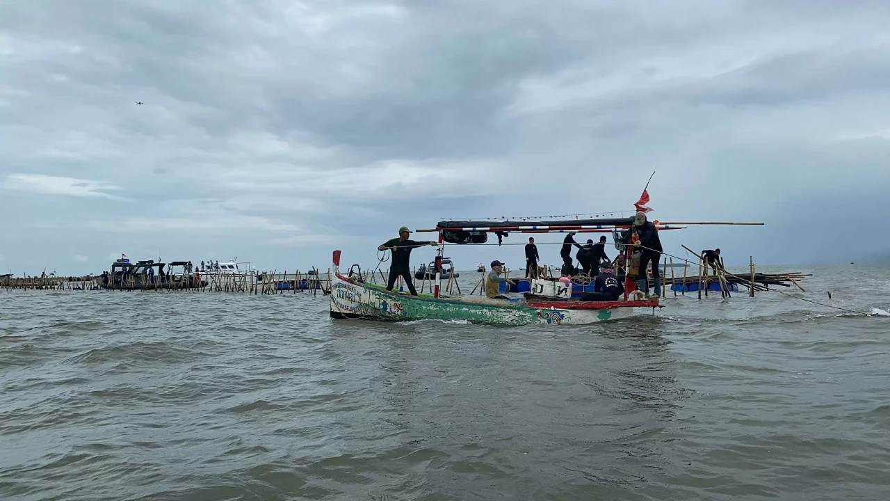 Antusias Ribuan Nelayan...