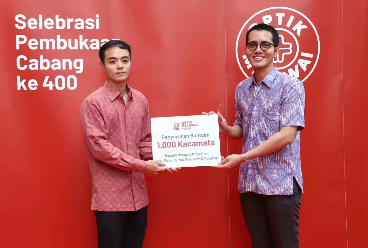 Resmikan Gerai ke-400...