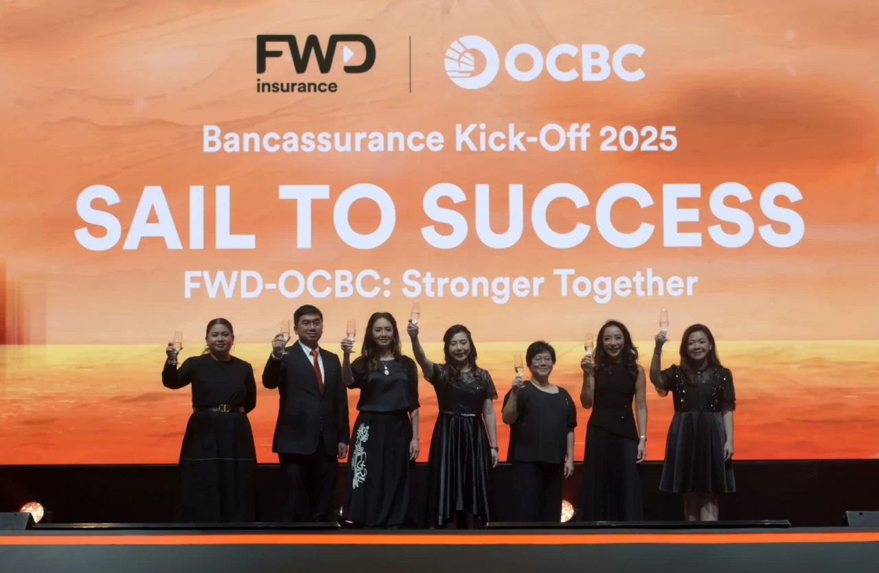 FWD Insurance Gelar...