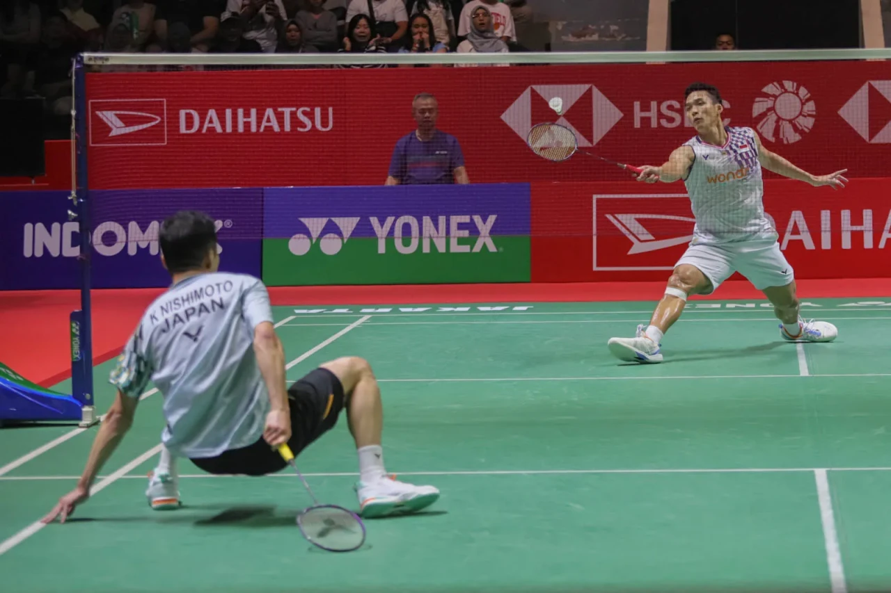 Jonatan Christie Melaju...