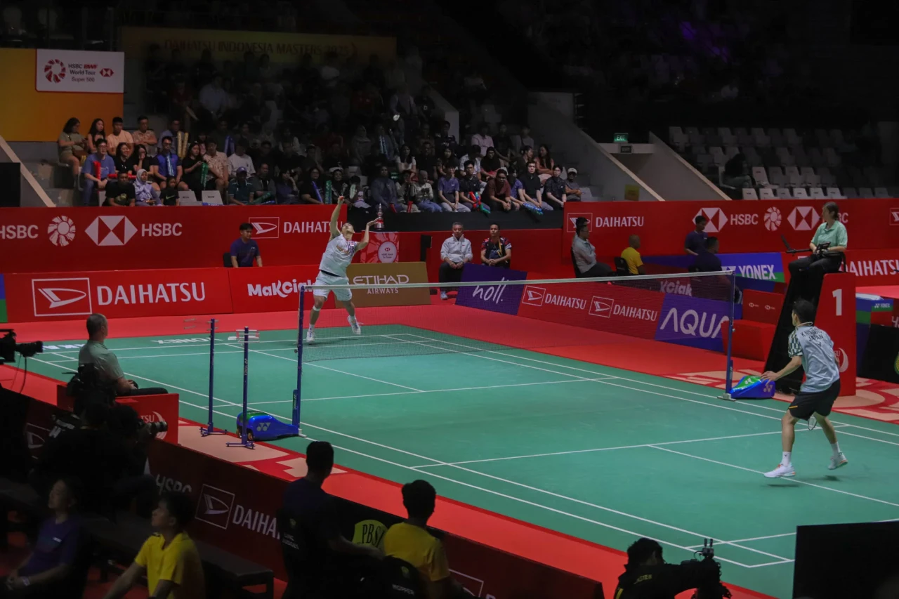 Jonatan Christie Melaju...
