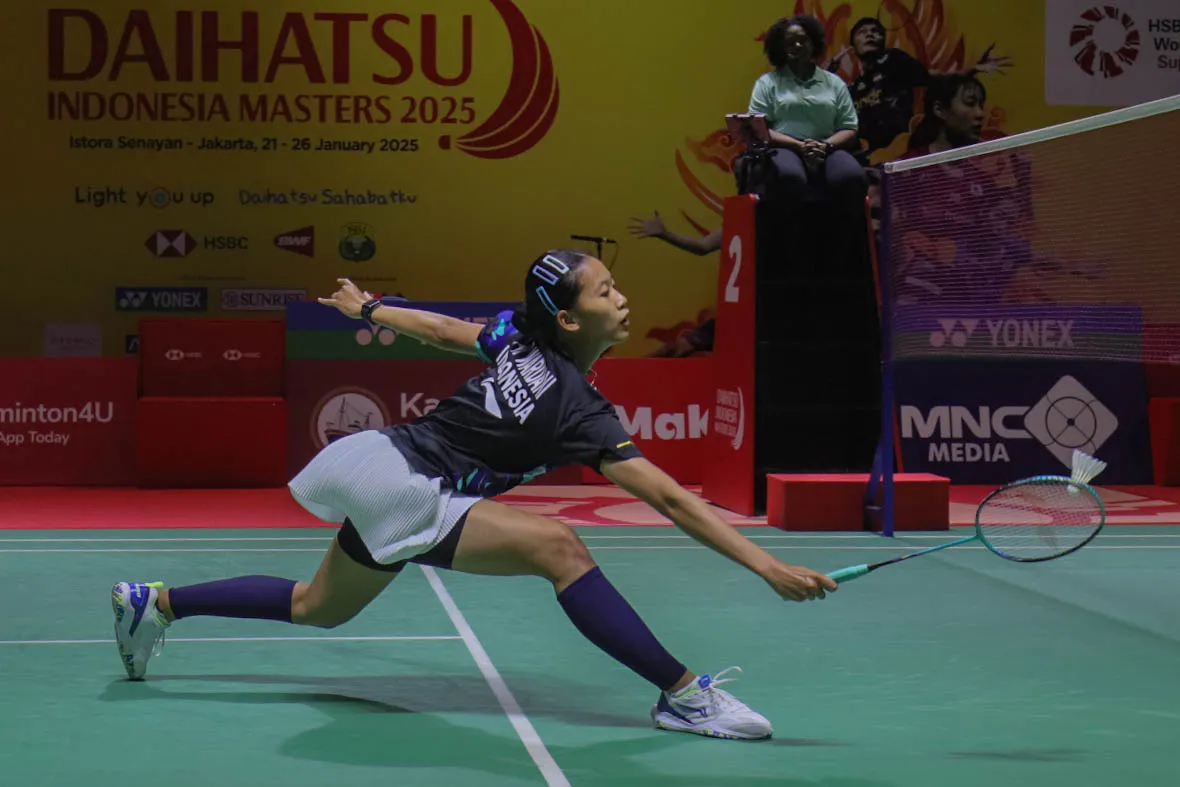 Putri KW Tumbang di...