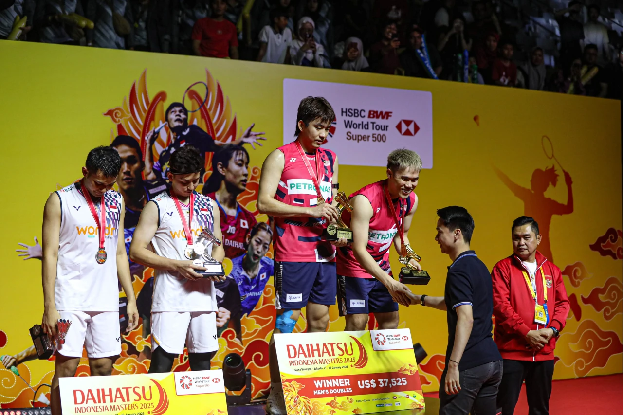 Fajar/Rian Runner Up,...