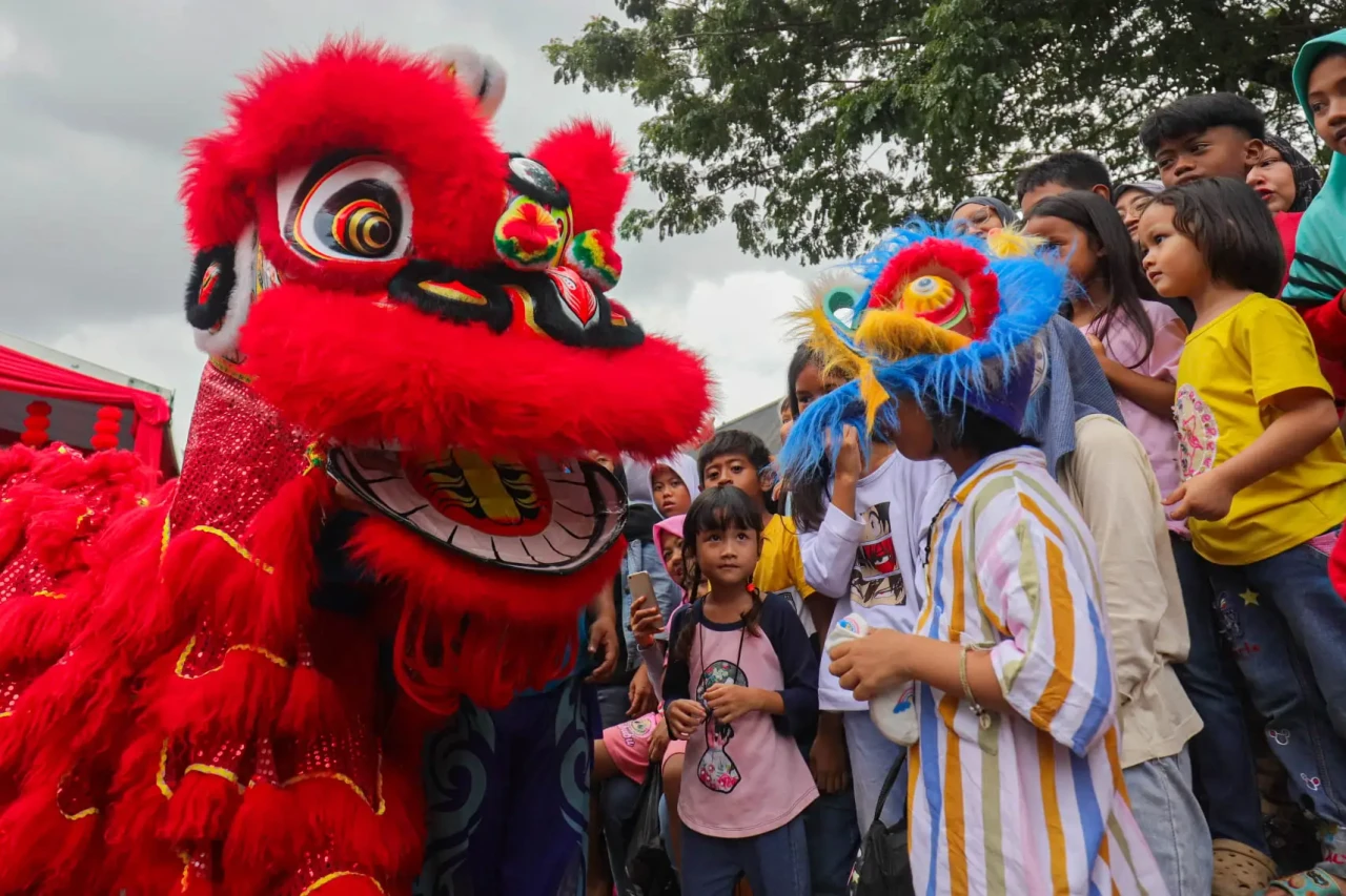 Festival Pecinan Meriahkan...