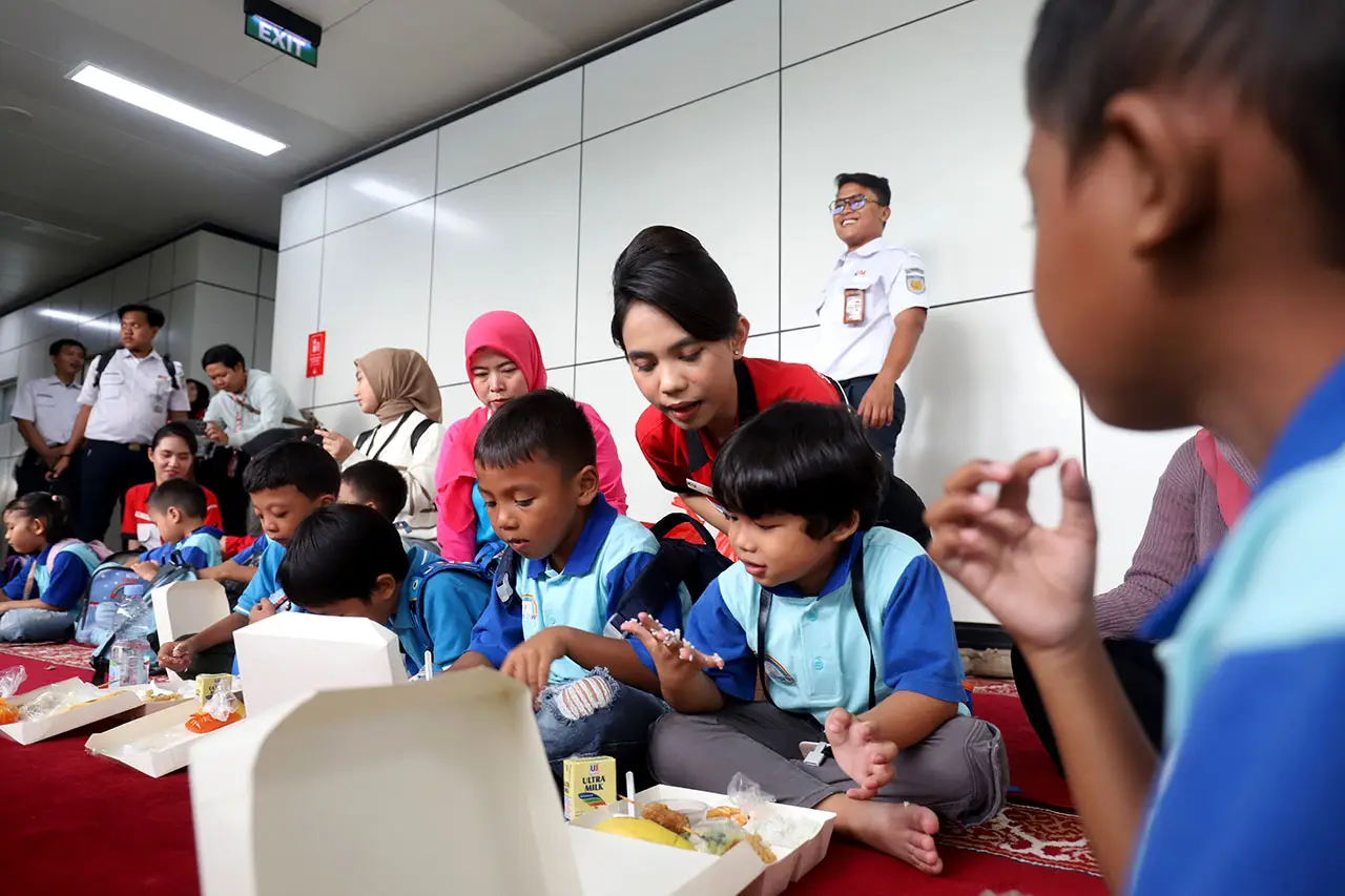Peringati Hari Gizi...