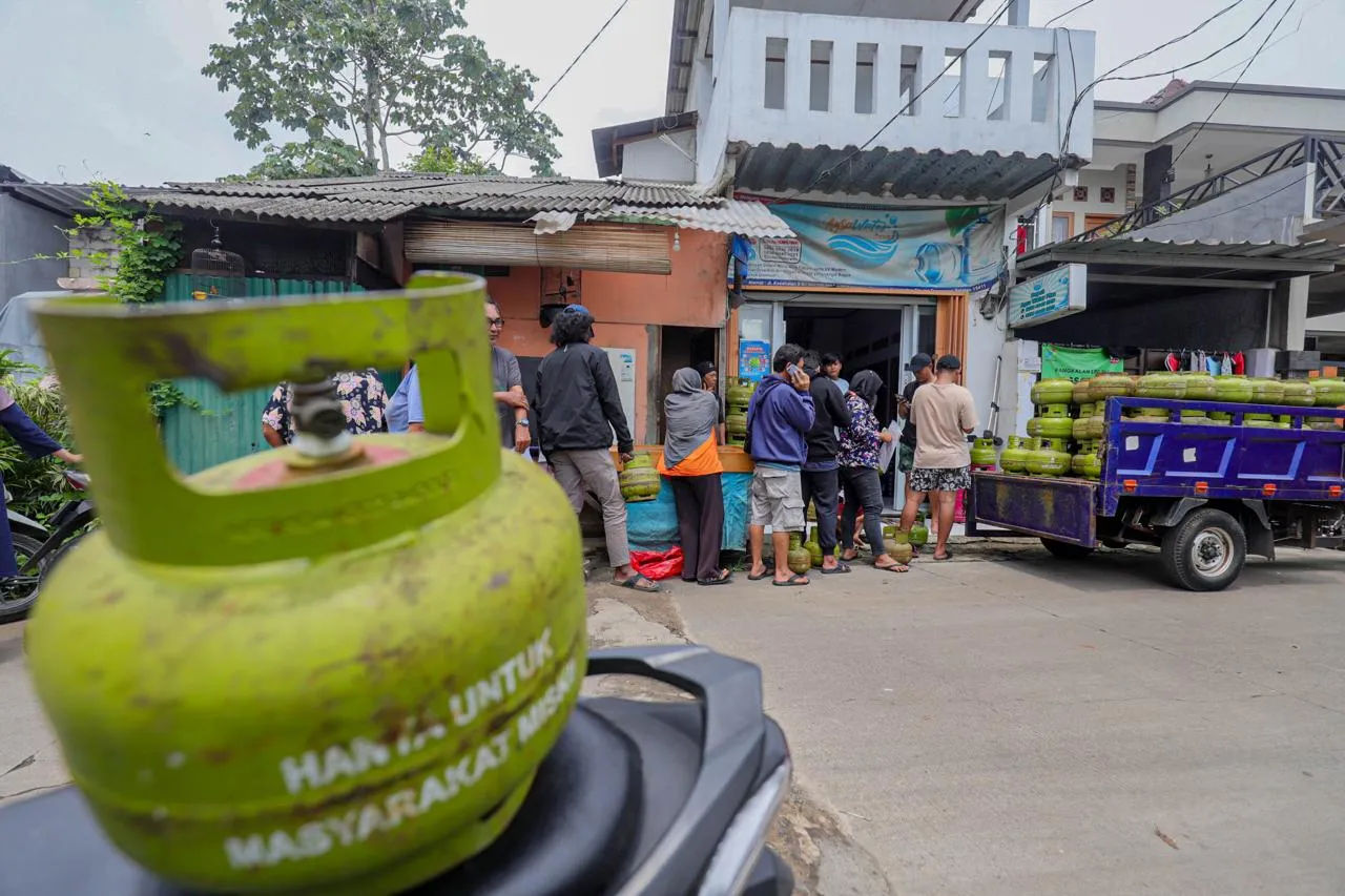Potret Pilu Warga Tangsel...
