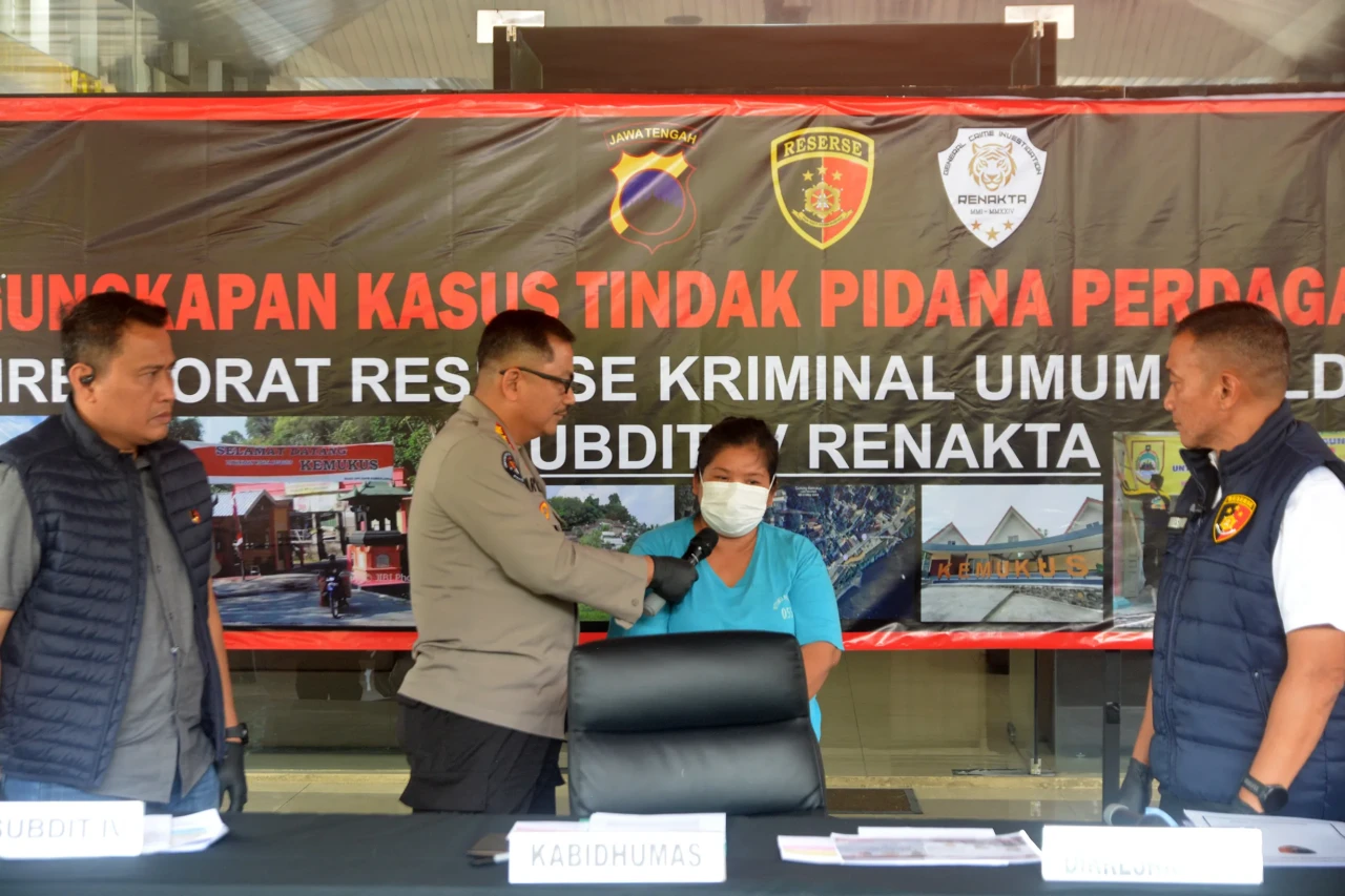 Polda Jateng Bongkar...