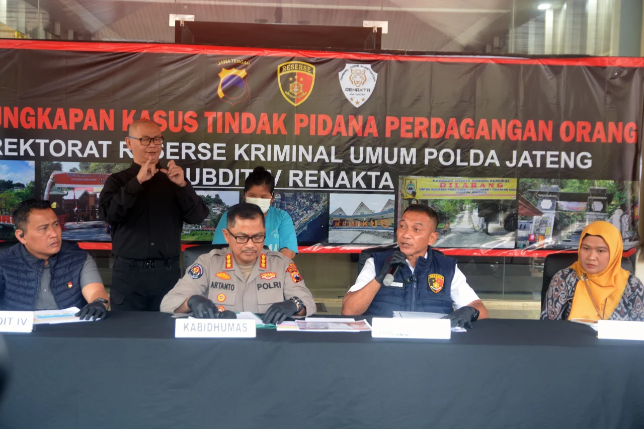 Polda Jateng Bongkar...