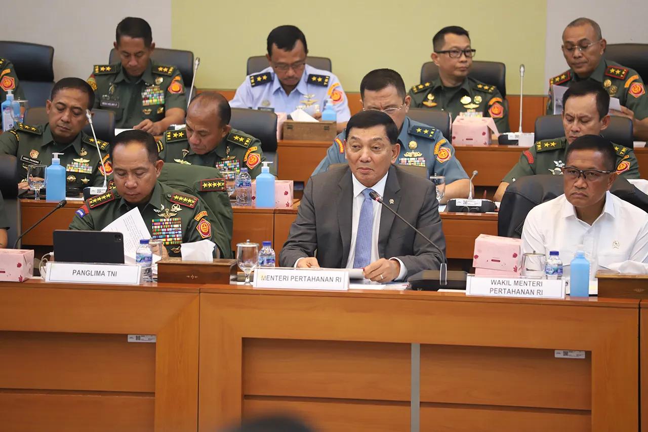 Menhan dan Panglima...