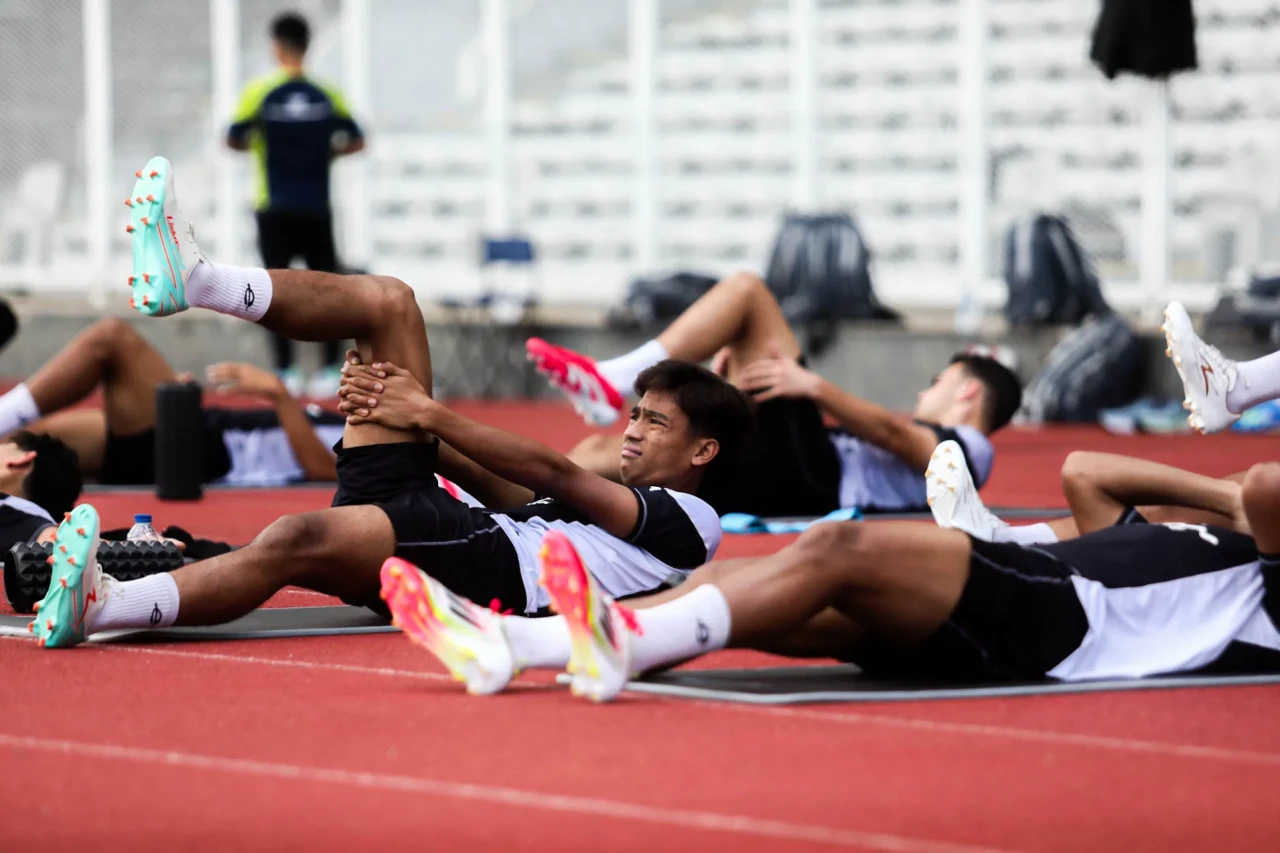 Latihan Timnas Indonesia...