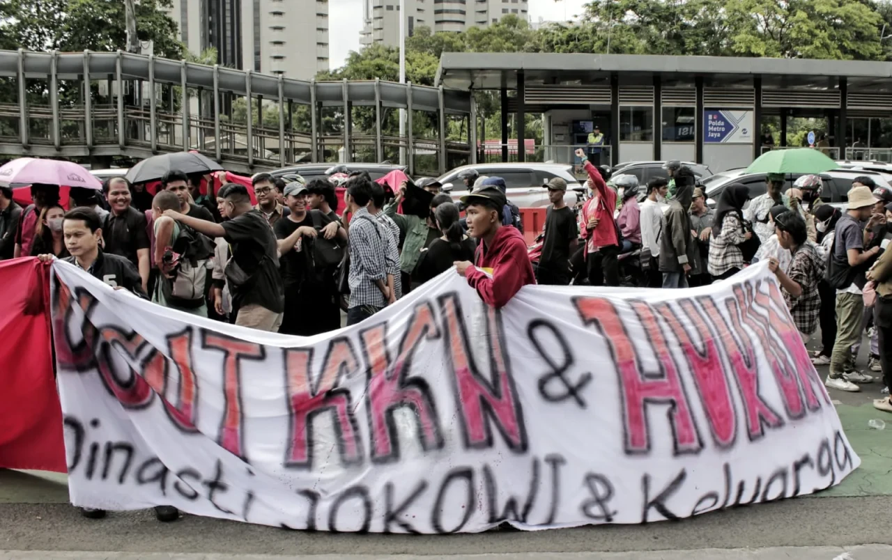 Aksi Aliansi Rakyat...