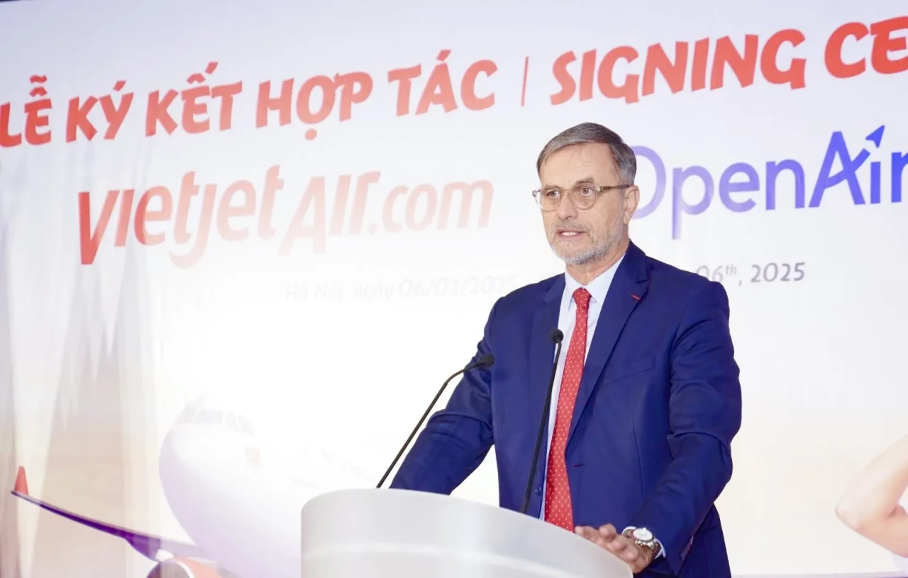Vietjet dan OpenAirlines...
