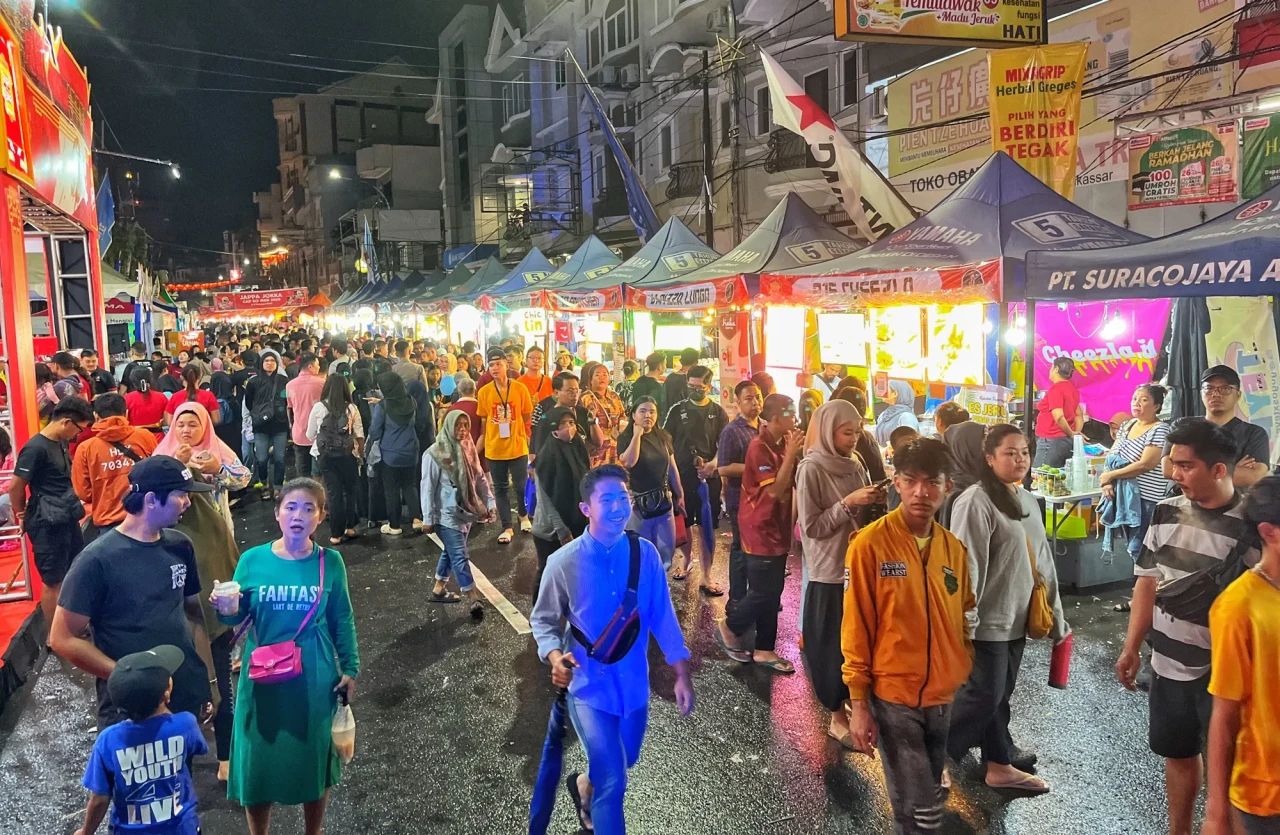 Kemeriahan Malam Festival...