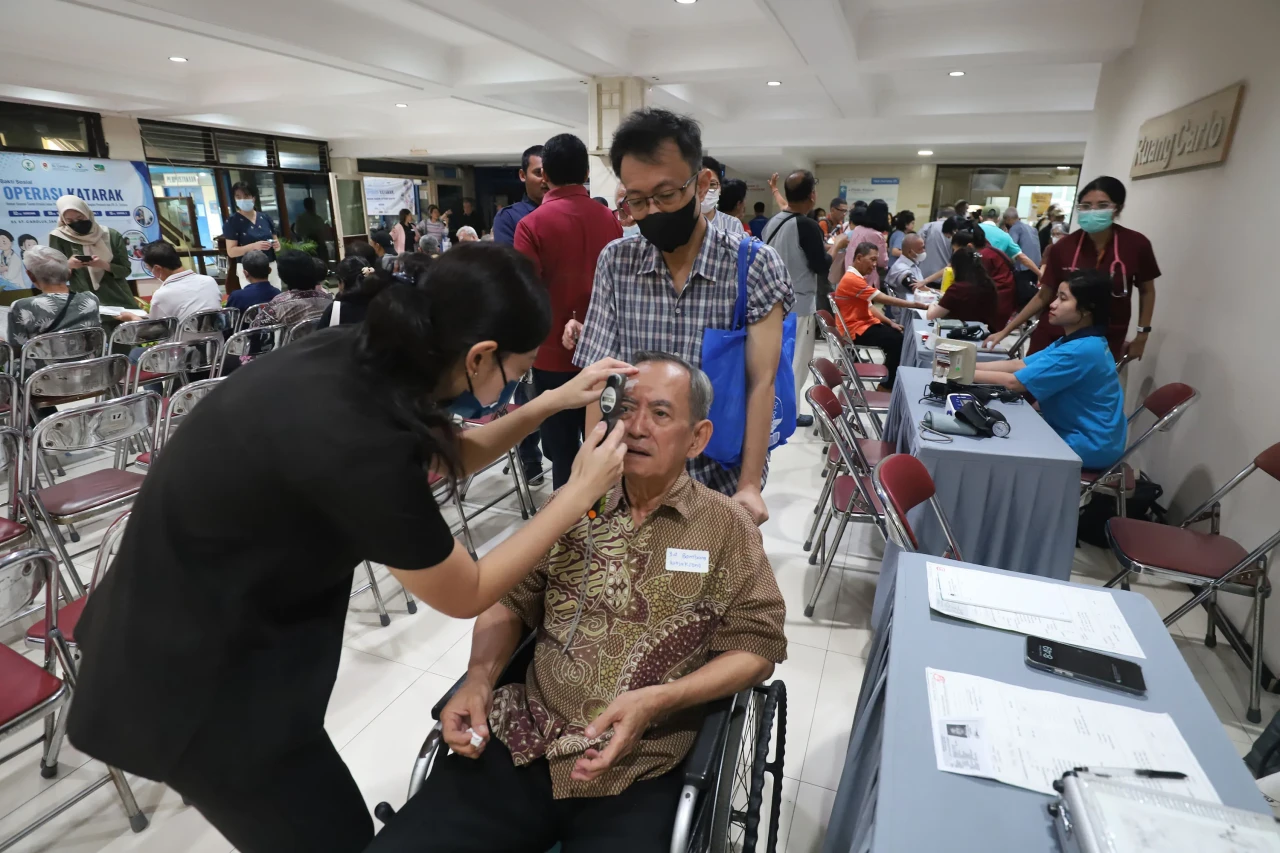 ISP Gelar Bakti Sosial...