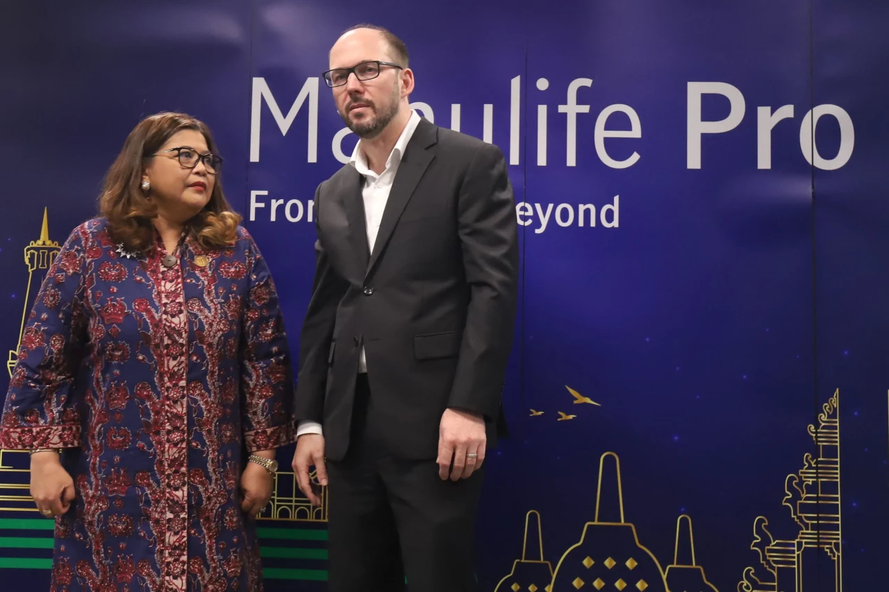 Manulife Indonesia Perkuat...