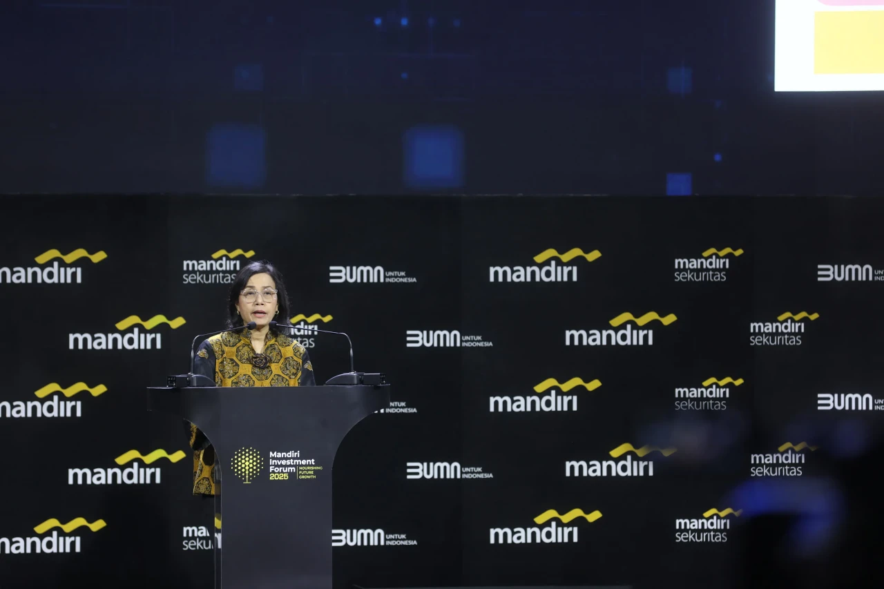Menkeu Hadiri Mandiri...