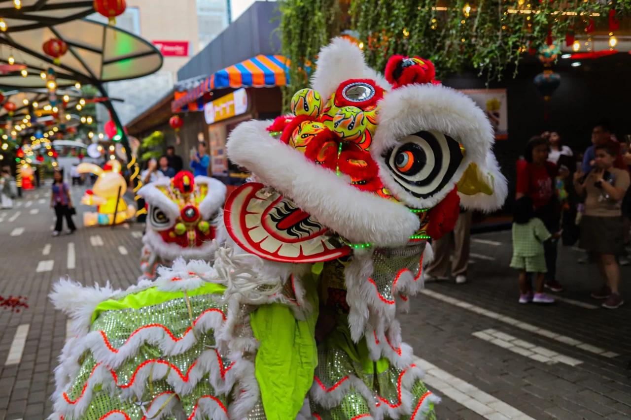 Naga Liong dan Barongsai...