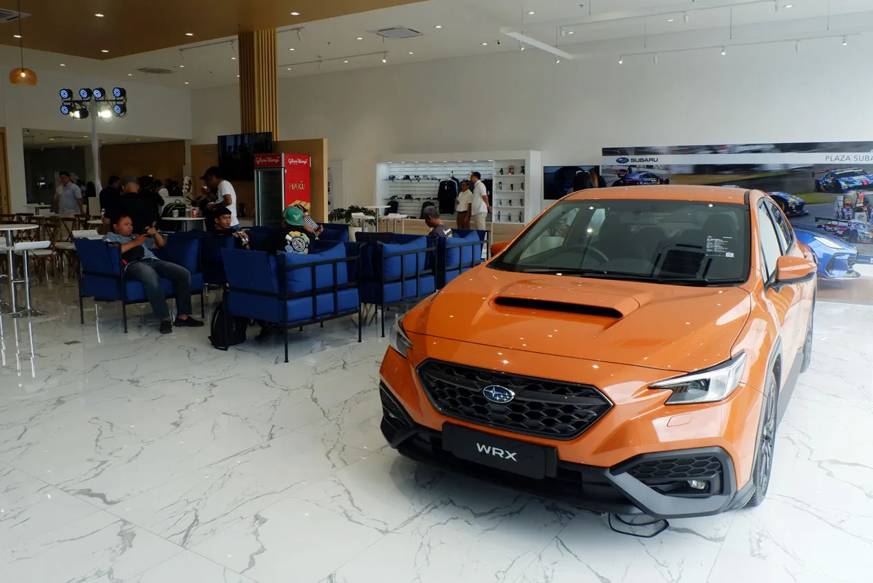 Peresmian Plaza Subaru...