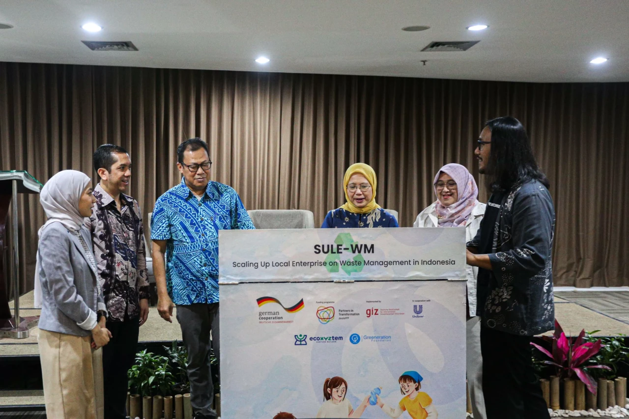 GIZ dan Unilever Indonesia...