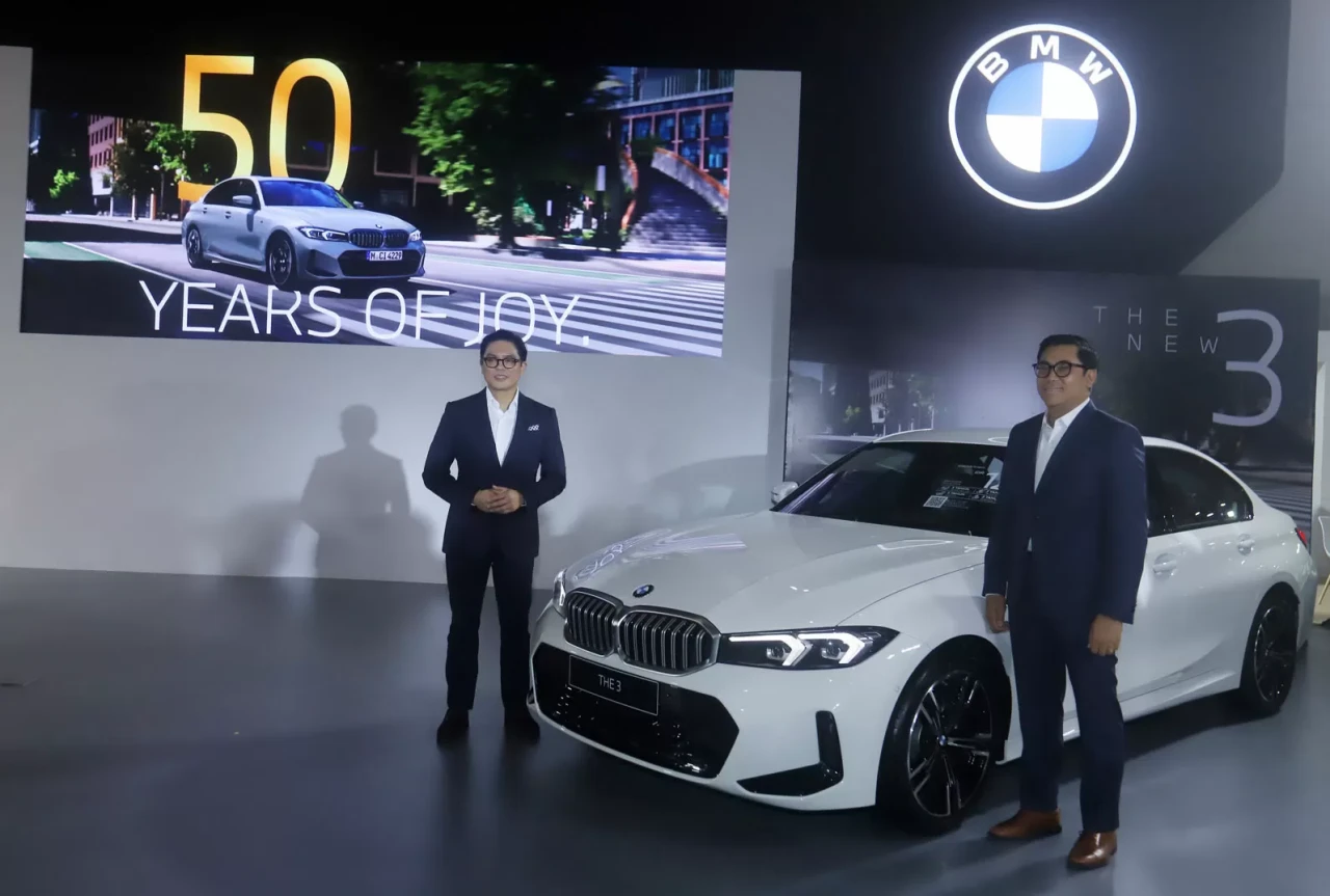 Penampakan Sedan Sporty...