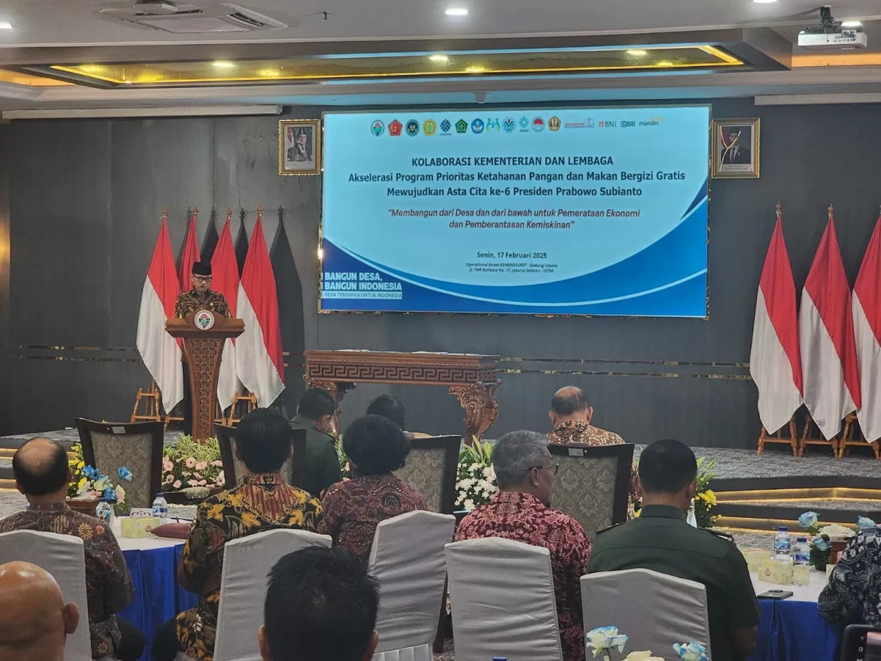 Bermitra dengan Kemendes...