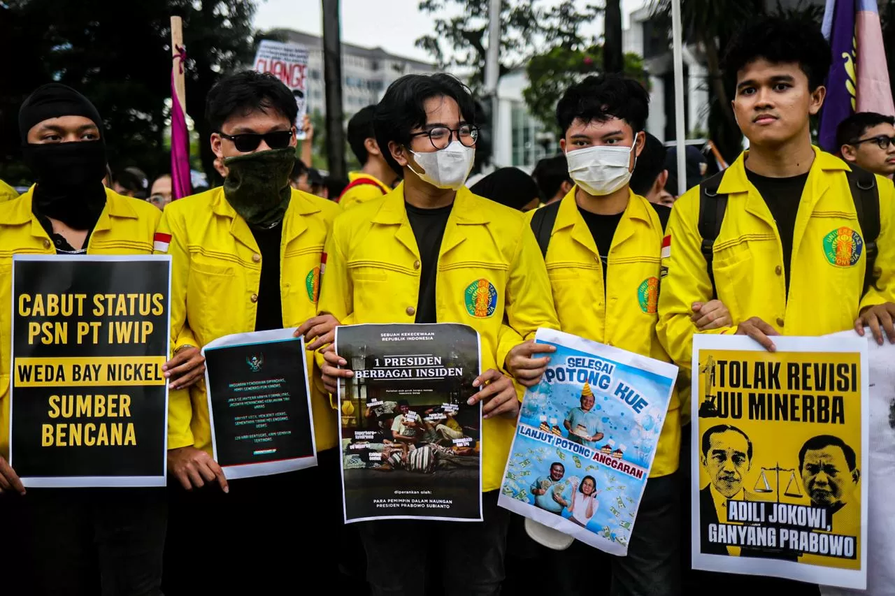 Aksi Demo Mahasiswa...
