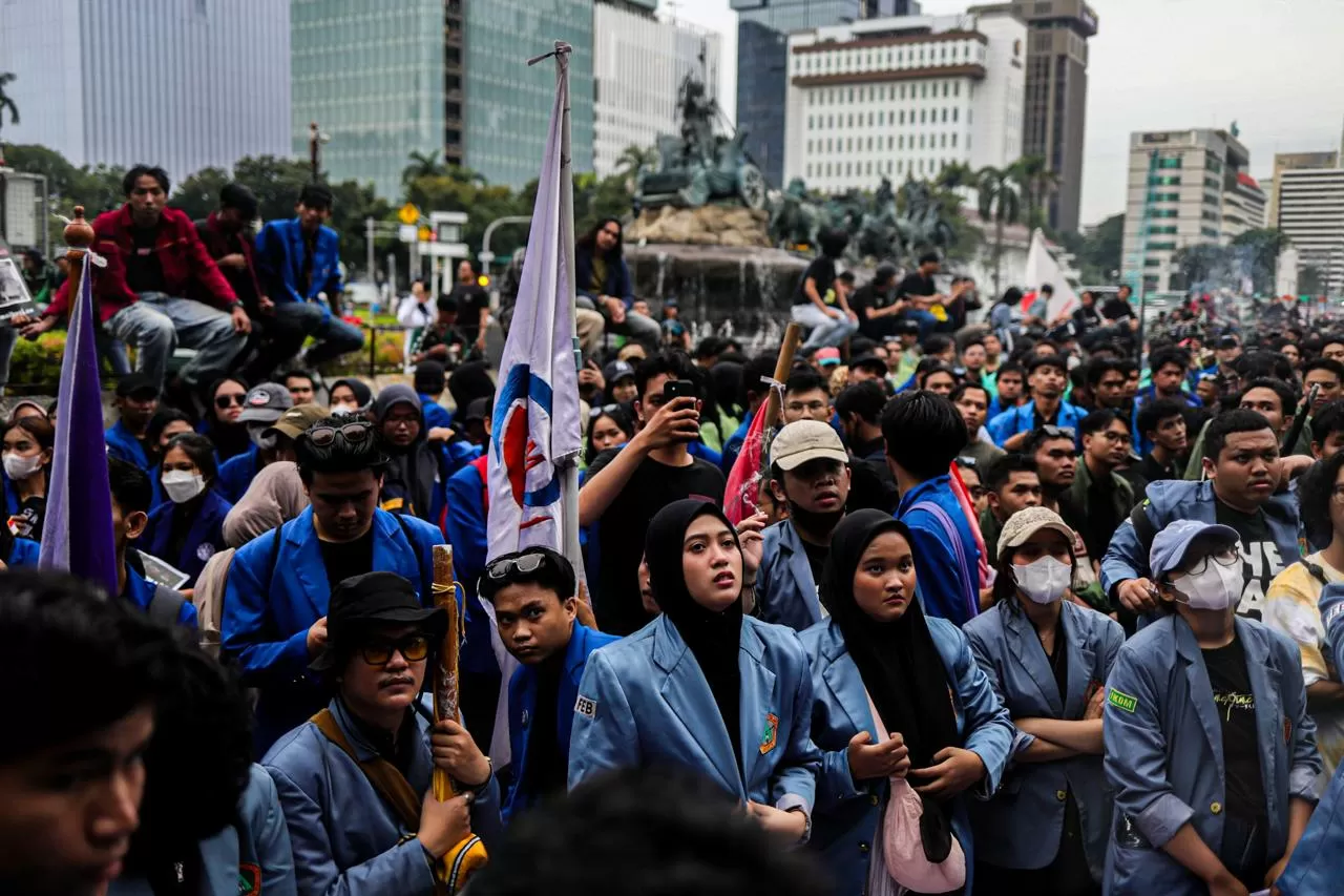 Aksi Demo Mahasiswa...