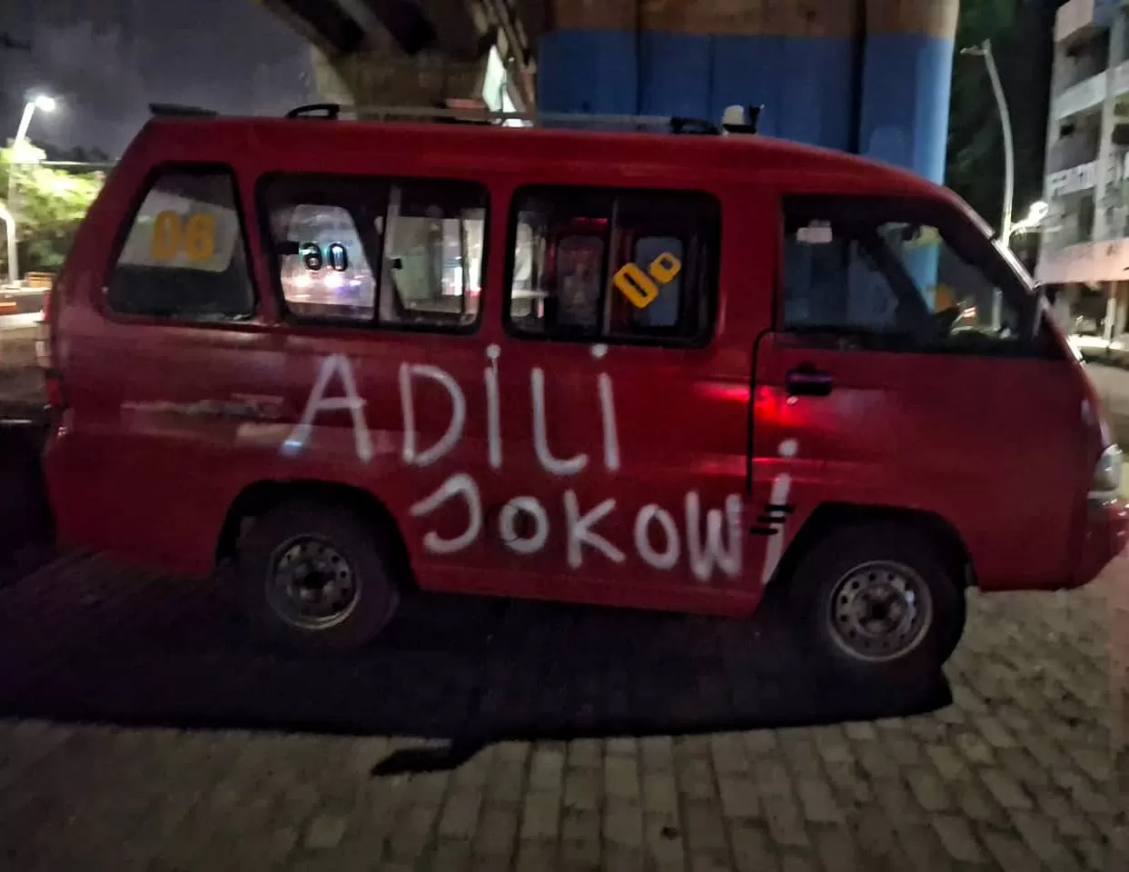 Vandalisme Kekecewaan...