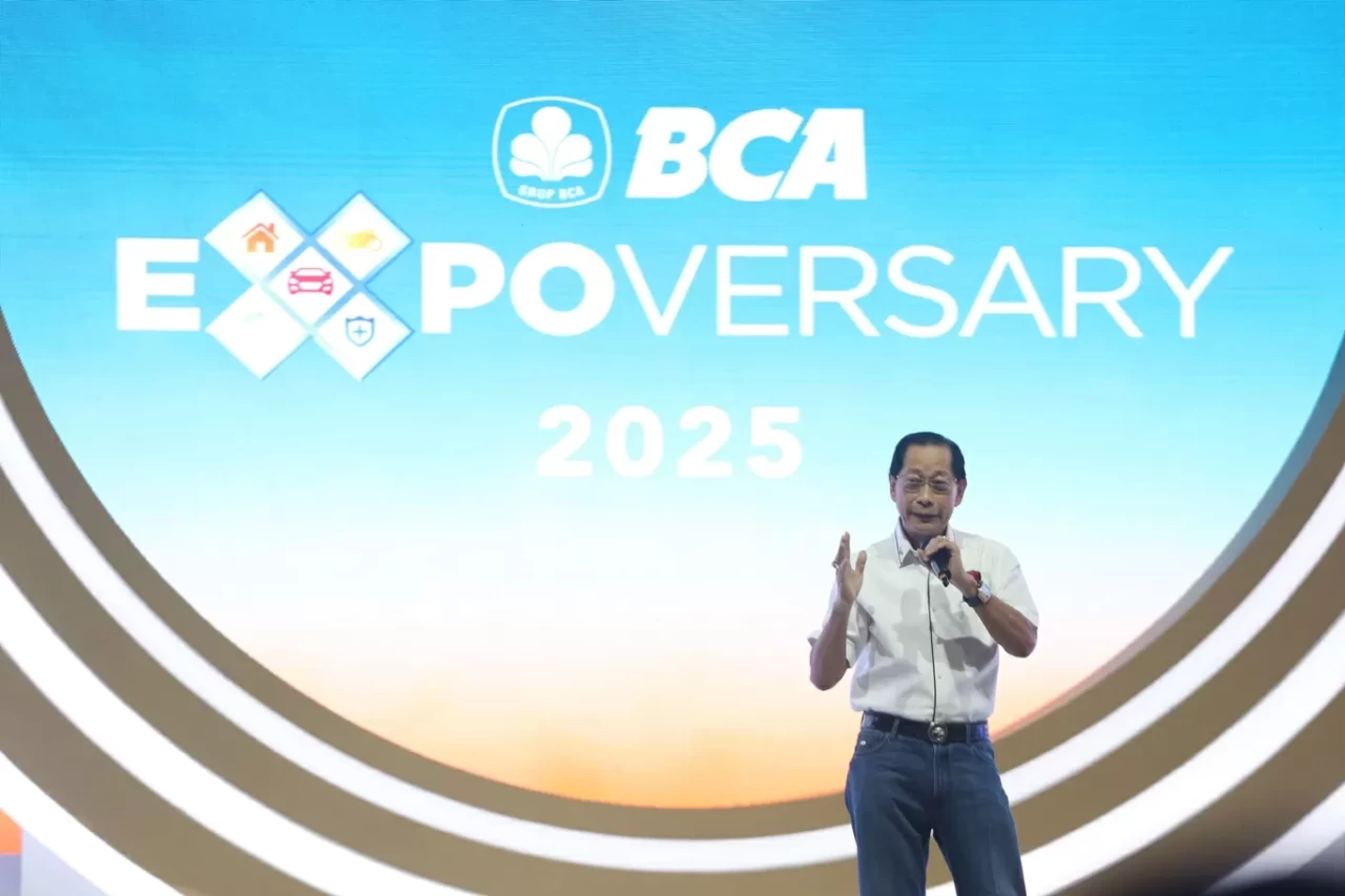 Pembukaan BCA Expoversary...