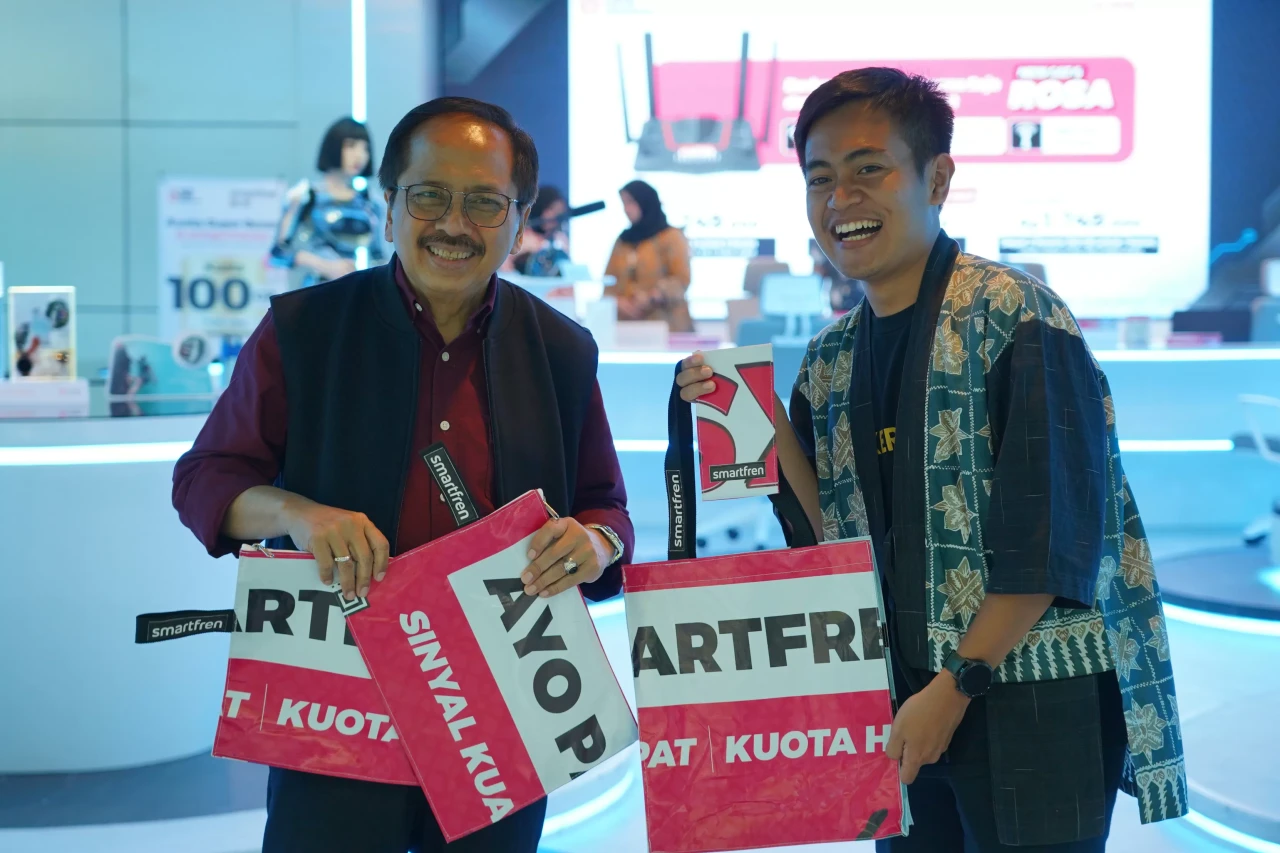 Kolaborasi Smartfren...