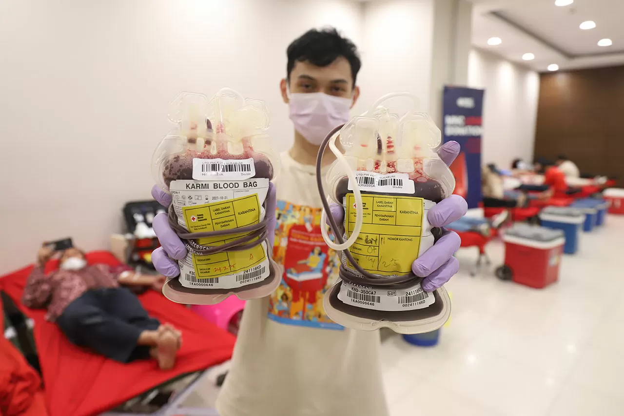 MNC Peduli dan PMI Sukabumi...