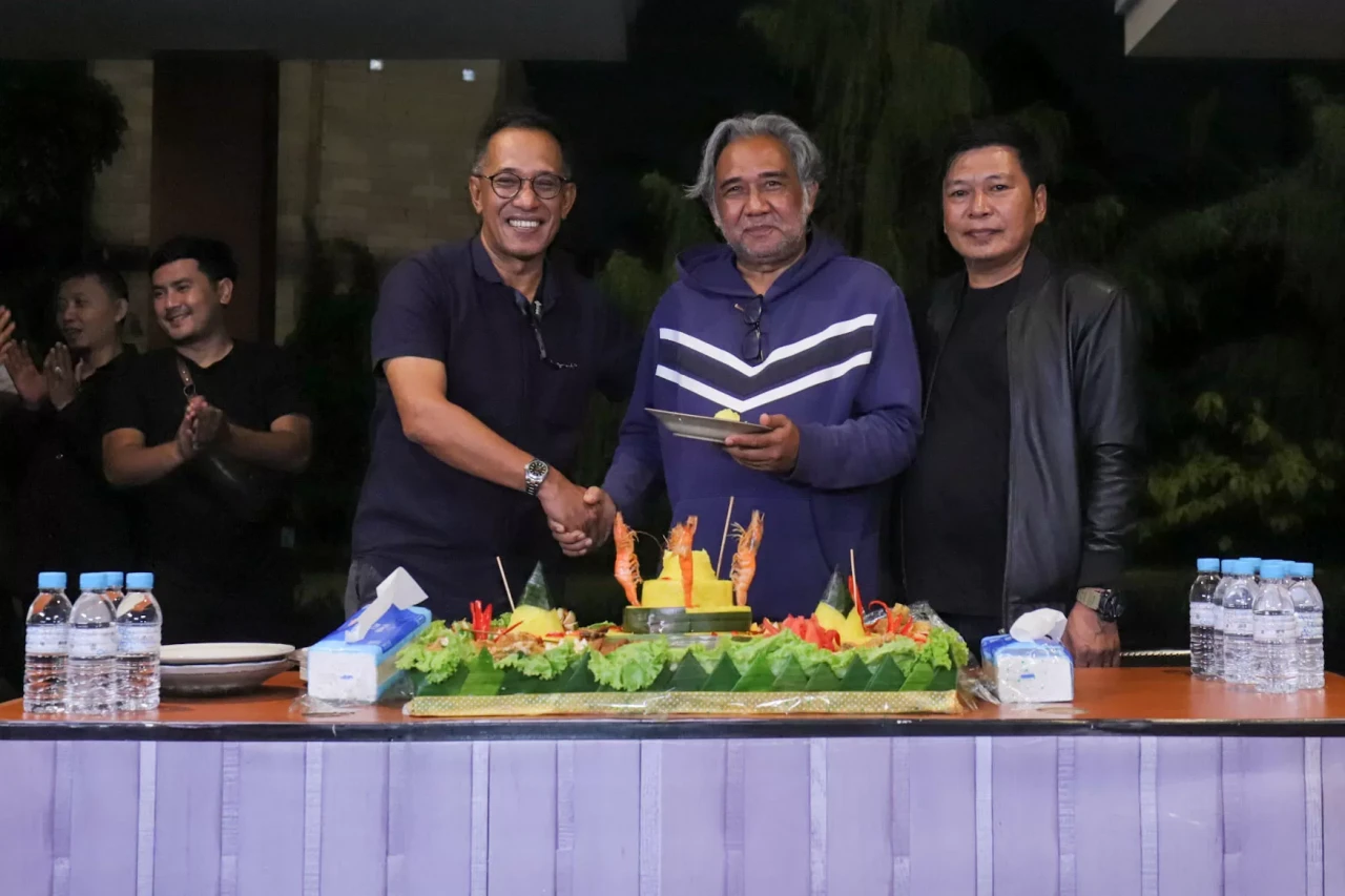 Sinetron Romansa Kampung...