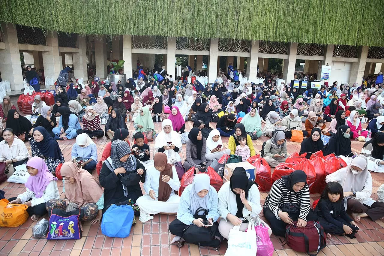 Kehangatan Ramadan,...