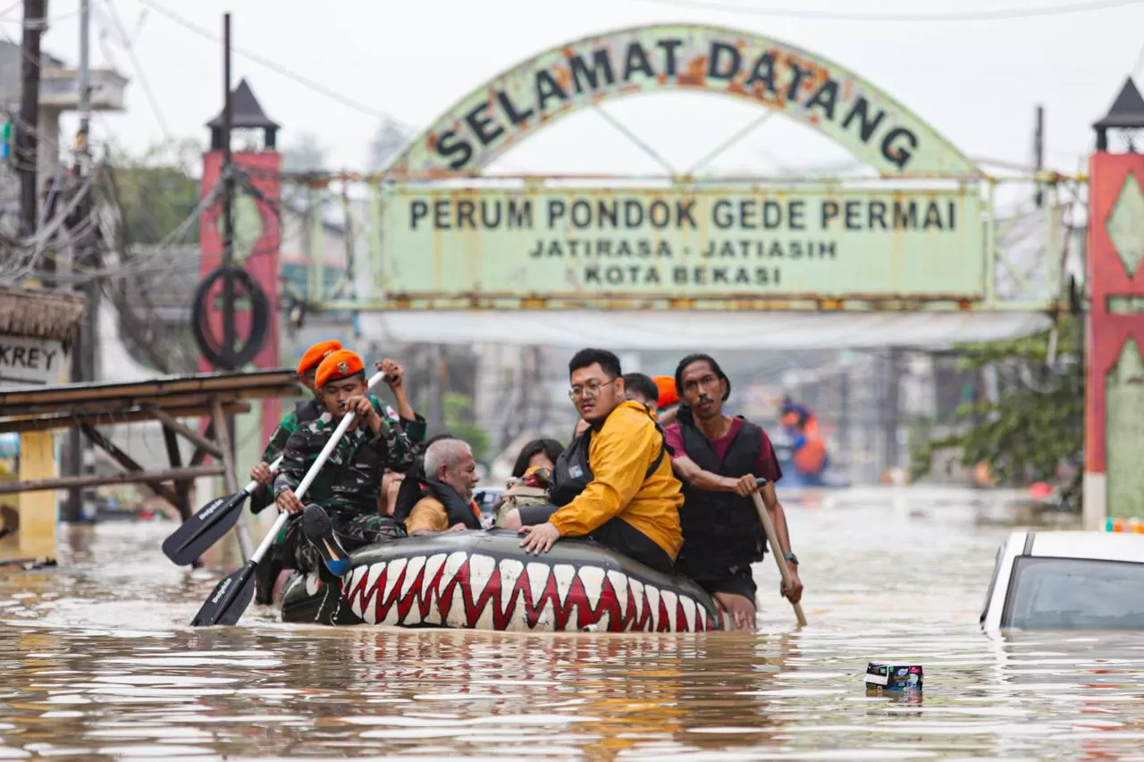 Penampakan Banjir Setinggi...