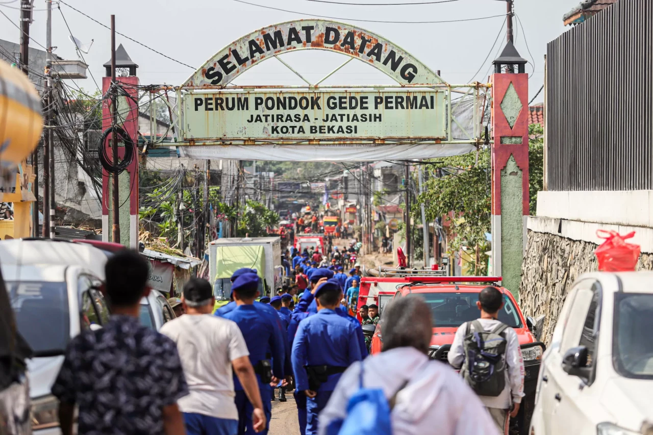 Banjir Pondok Gede Permai...