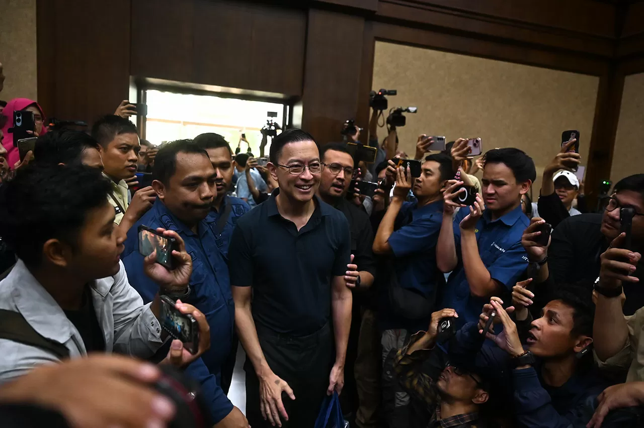 Sidang Perdana Tom Lembong:...