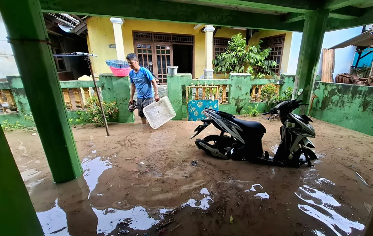 Banjir Bandang dan Longsor...