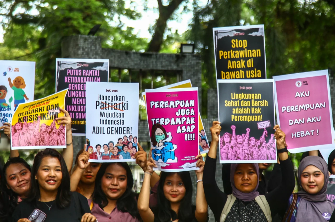 Potret Aksi Hari Perempuan...