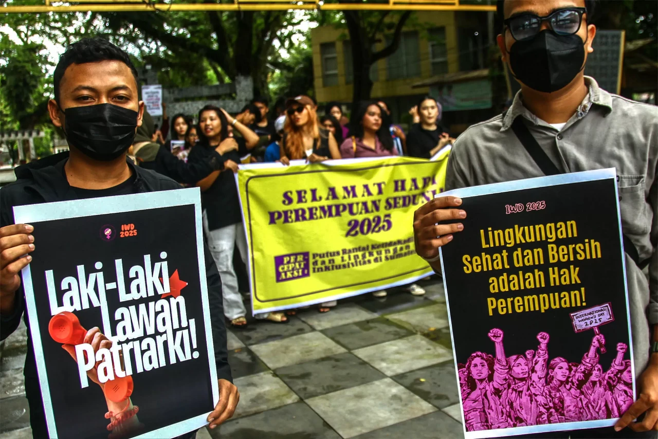 Potret Aksi Hari Perempuan...