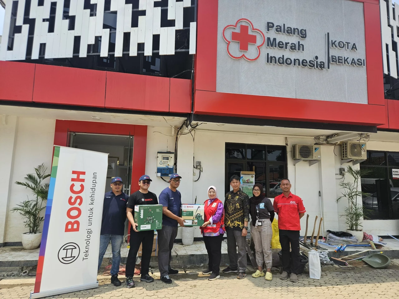 Bosch Indonesia Serahkan...