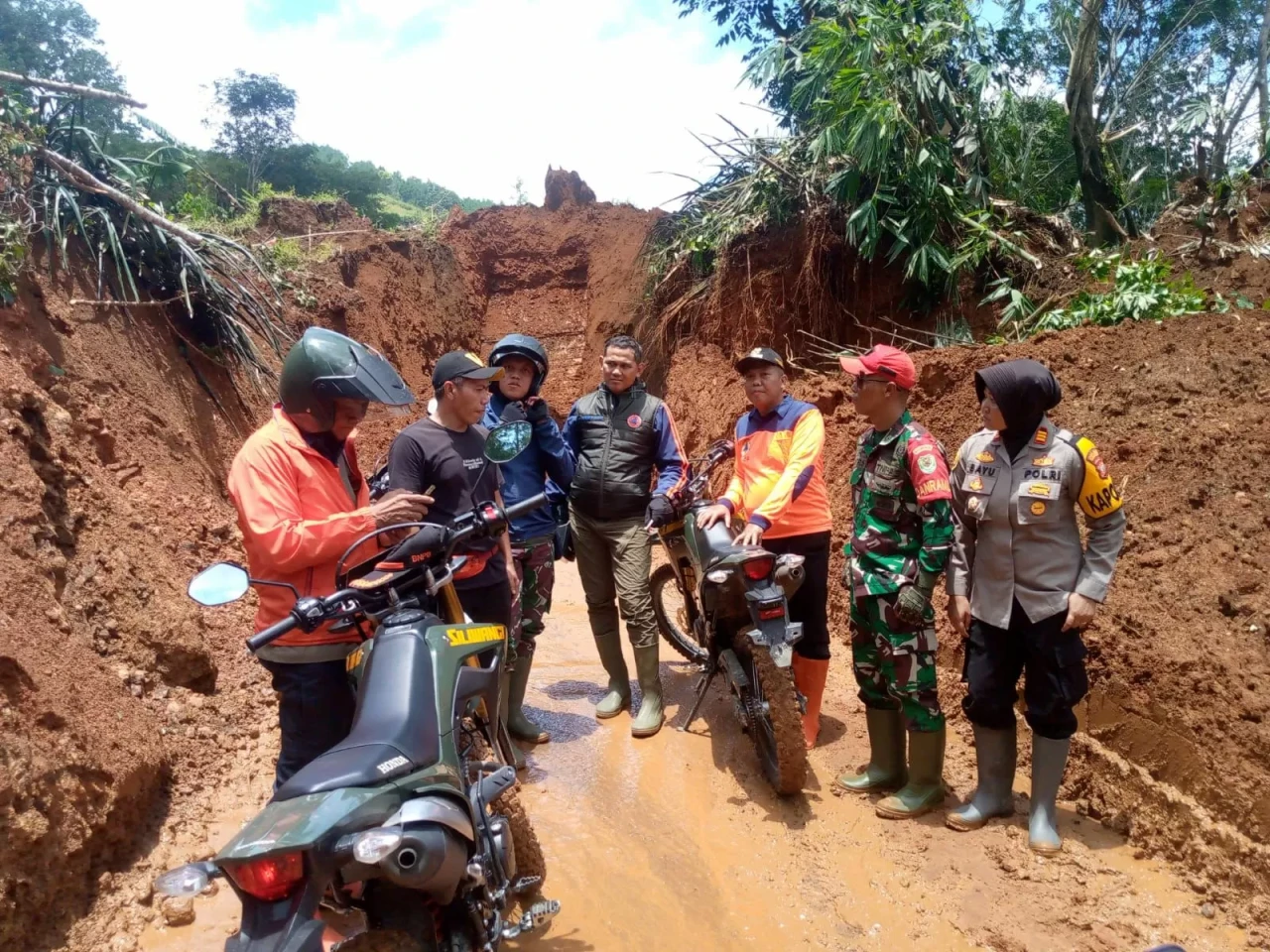 Banjir dan Tanah Longsor...