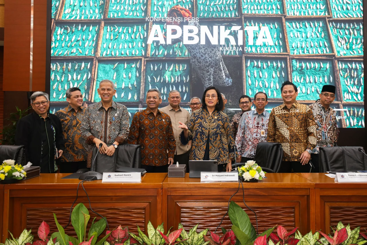 APBN Februari 2025 Defisit...