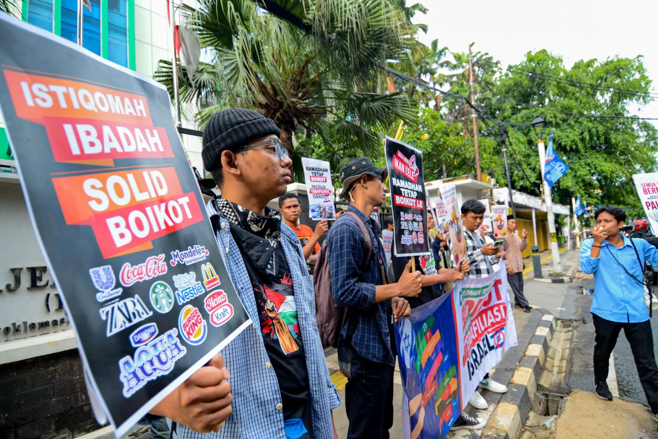 Aksi Boikot Produk yang...