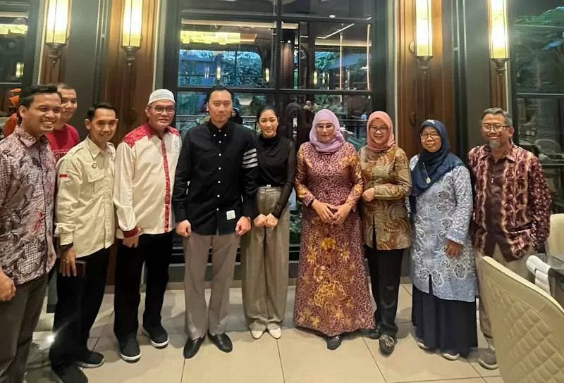 Himpunan Alumni Sekolah...